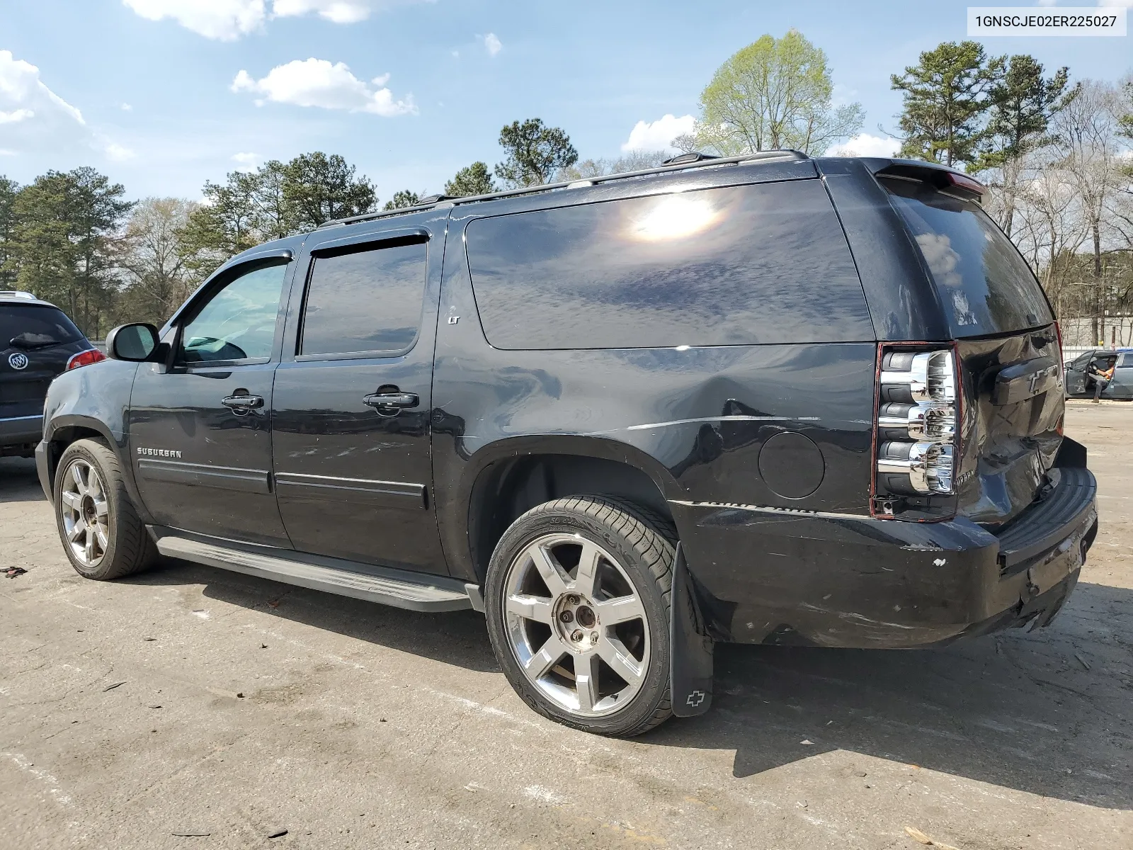 2014 Chevrolet Suburban C1500 Lt VIN: 1GNSCJE02ER225027 Lot: 47766314