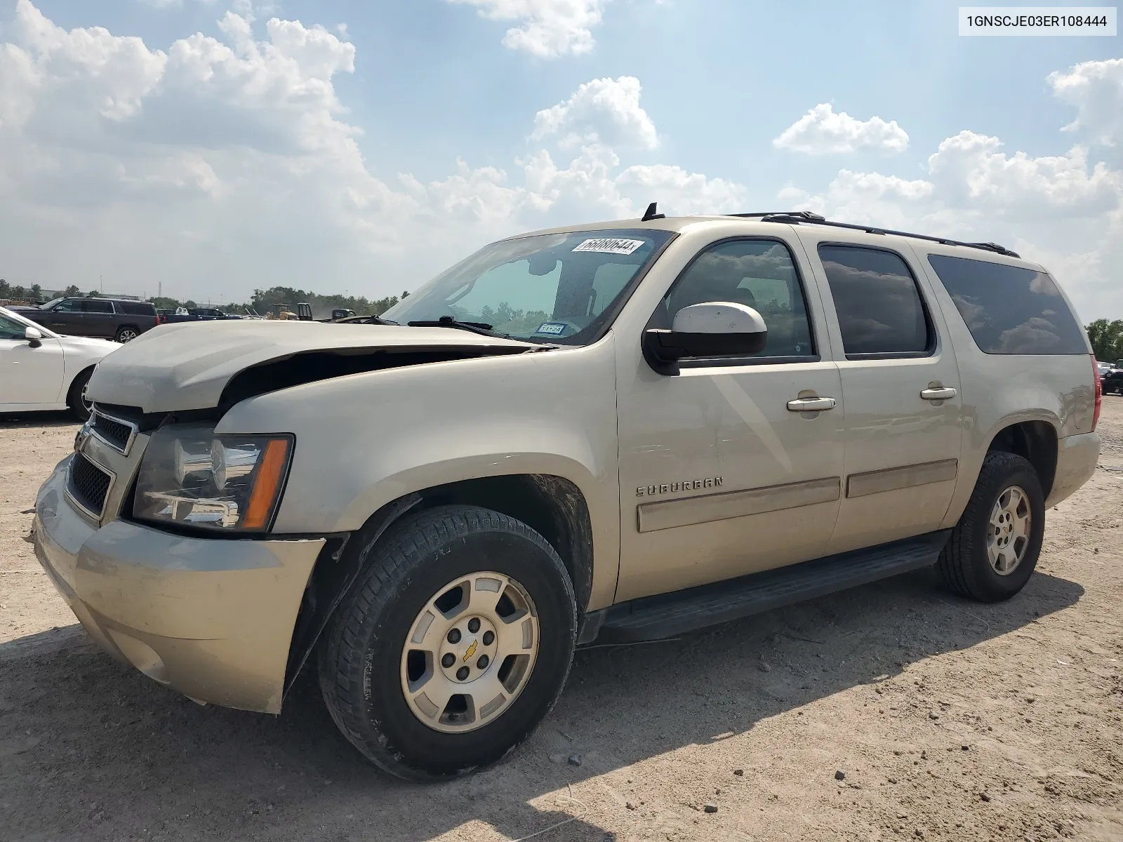 2014 Chevrolet Suburban C1500 Lt VIN: 1GNSCJE03ER108444 Lot: 66080644