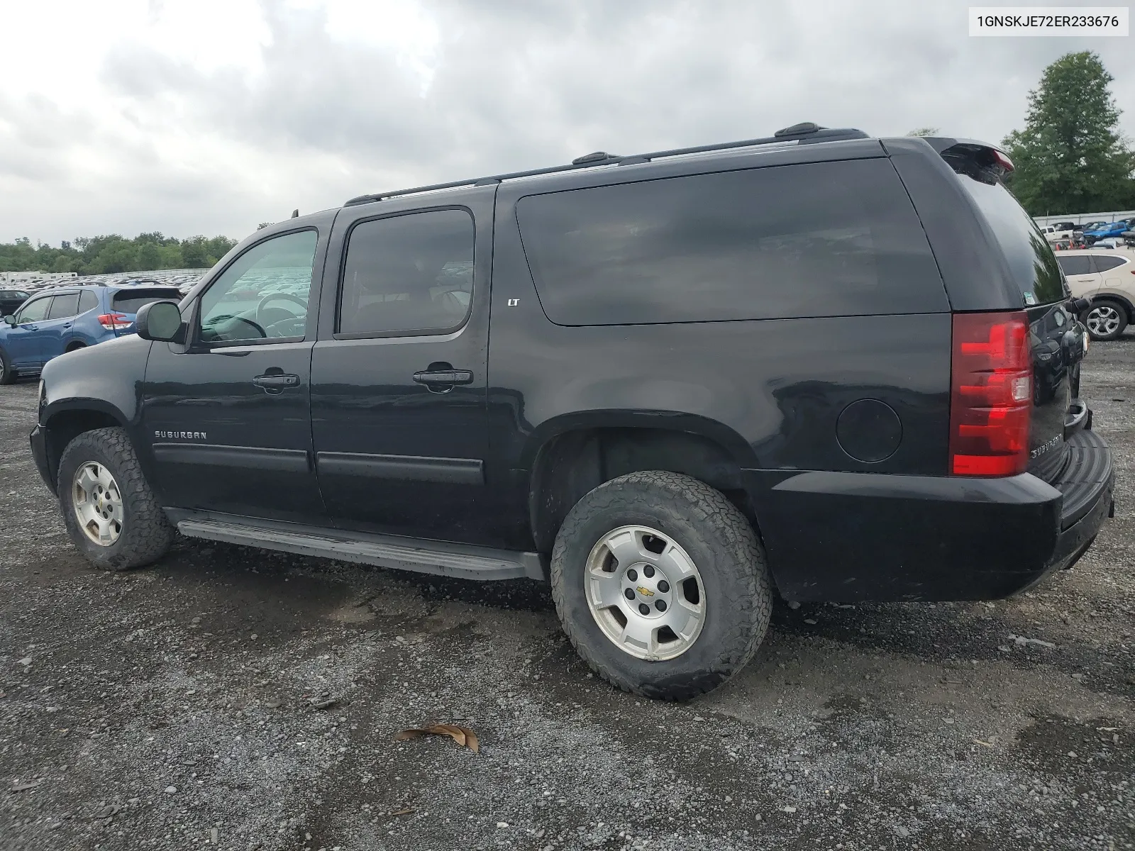 2014 Chevrolet Suburban K1500 Lt VIN: 1GNSKJE72ER233676 Lot: 66106104