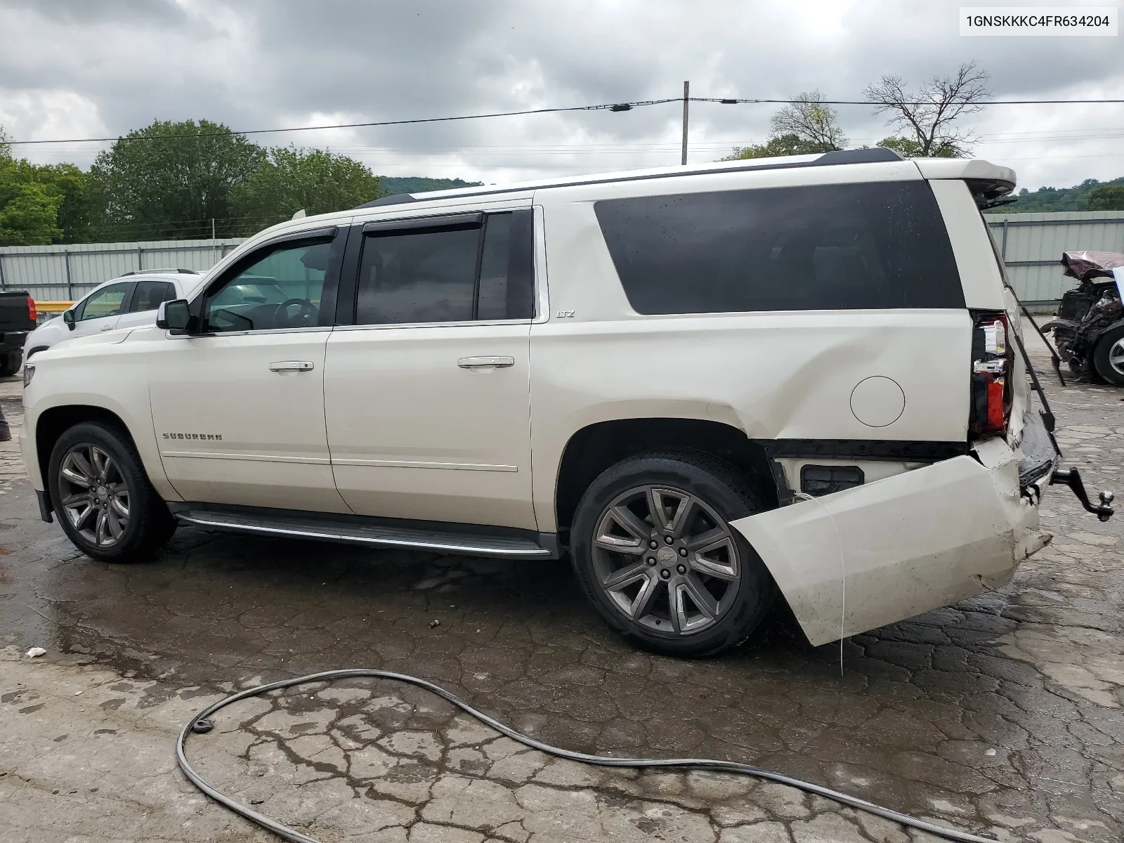 2015 Chevrolet Suburban K1500 Ltz VIN: 1GNSKKKC4FR634204 Lot: 64298314