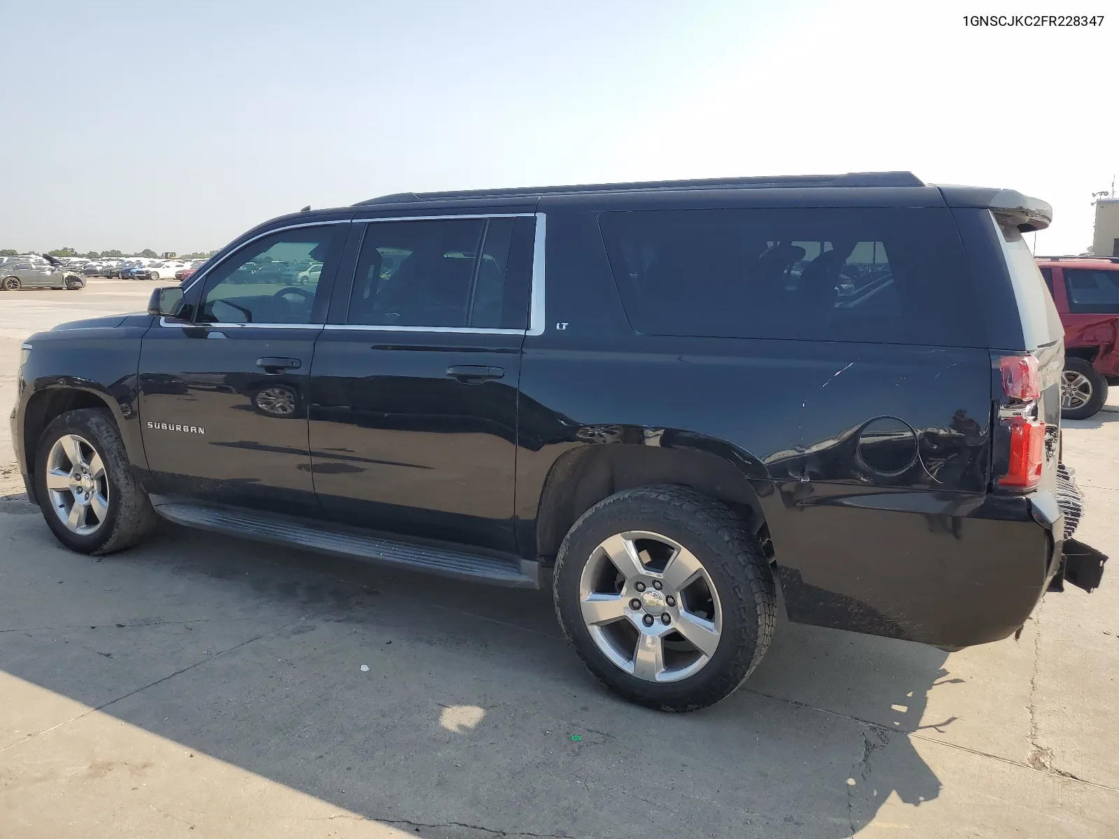 2015 Chevrolet Suburban C1500 Lt VIN: 1GNSCJKC2FR228347 Lot: 65641094