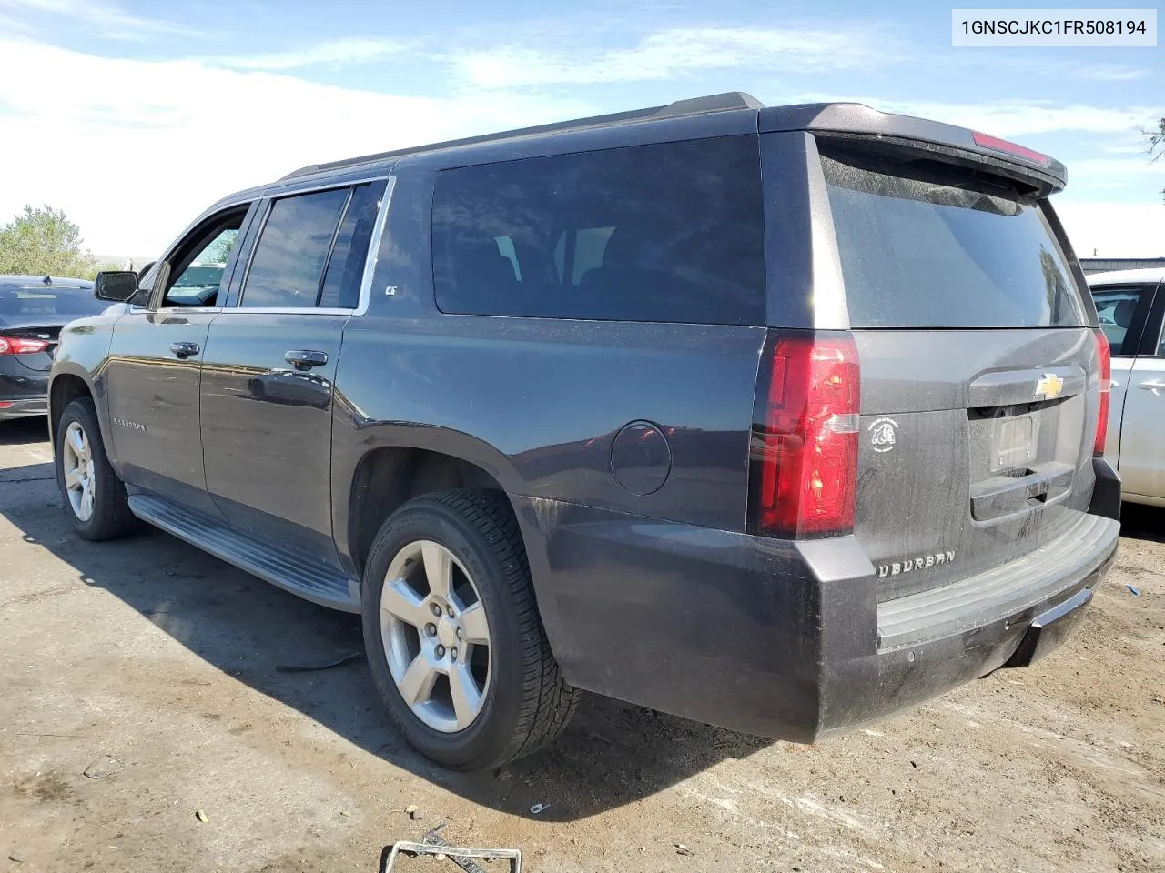 2015 Chevrolet Suburban C1500 Lt VIN: 1GNSCJKC1FR508194 Lot: 65947724