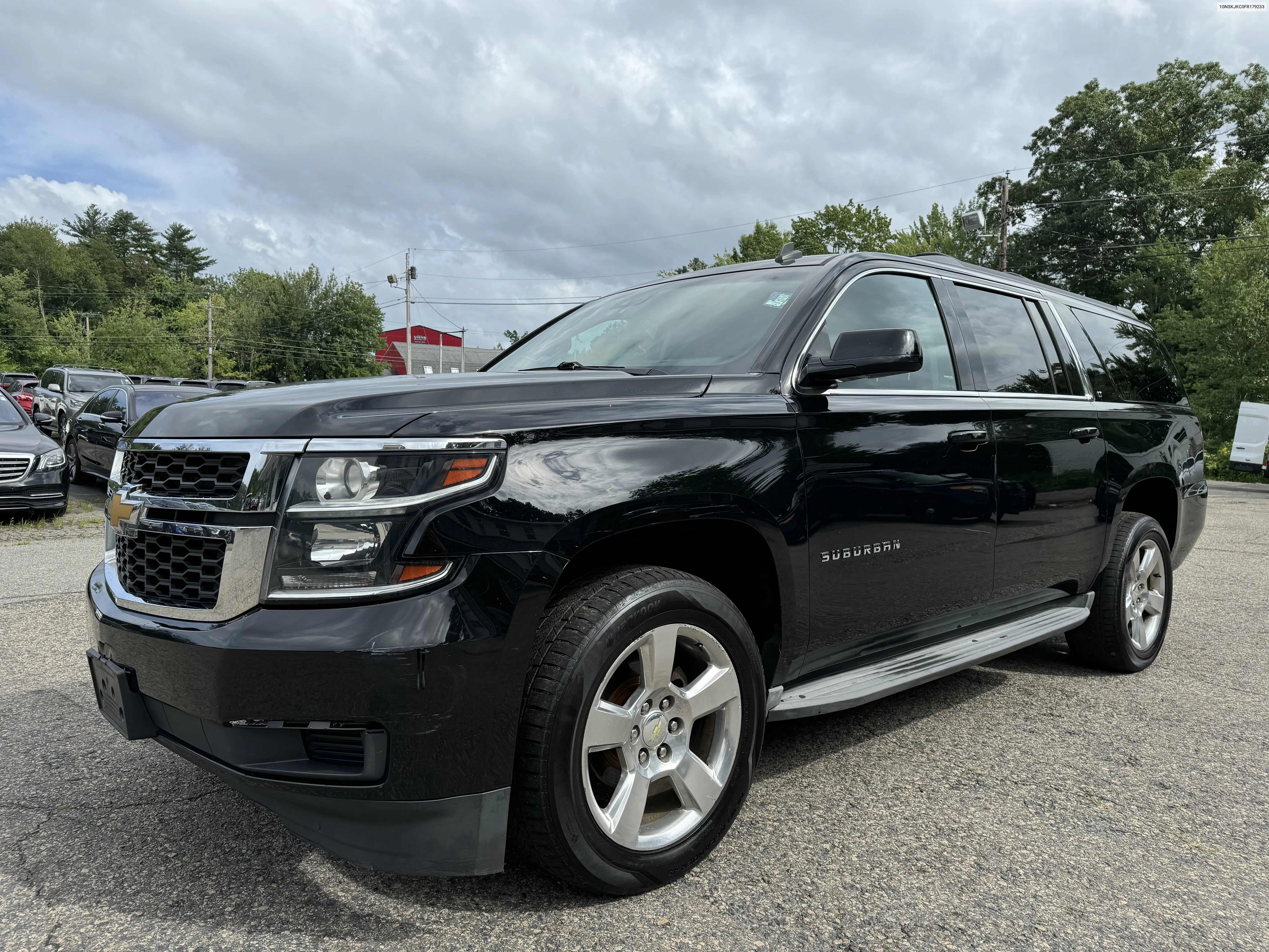 2015 Chevrolet Suburban K1500 Lt VIN: 1GNSKJKC0FR179233 Lot: 67287414