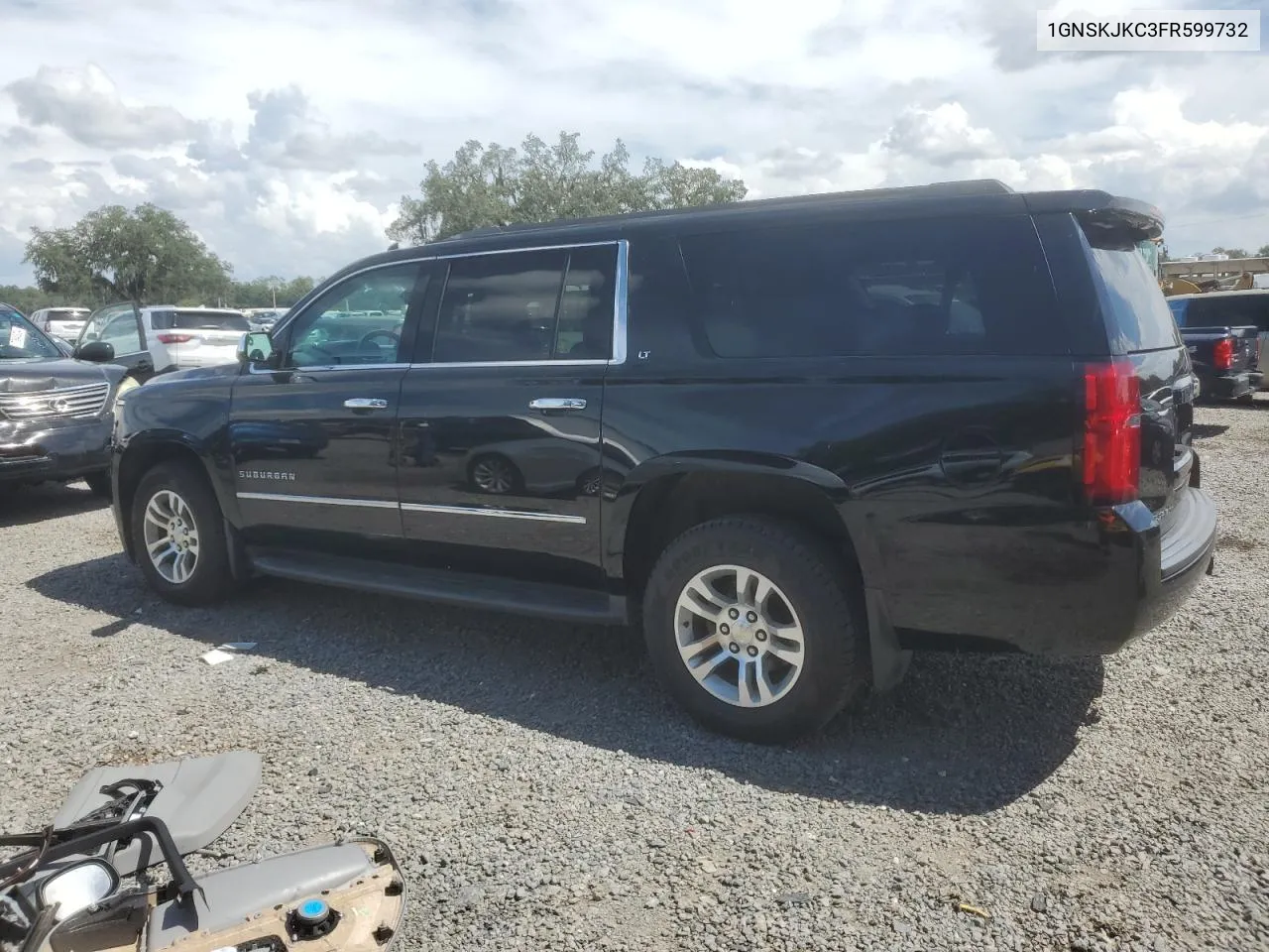 1GNSKJKC3FR599732 2015 Chevrolet Suburban K1500 Lt