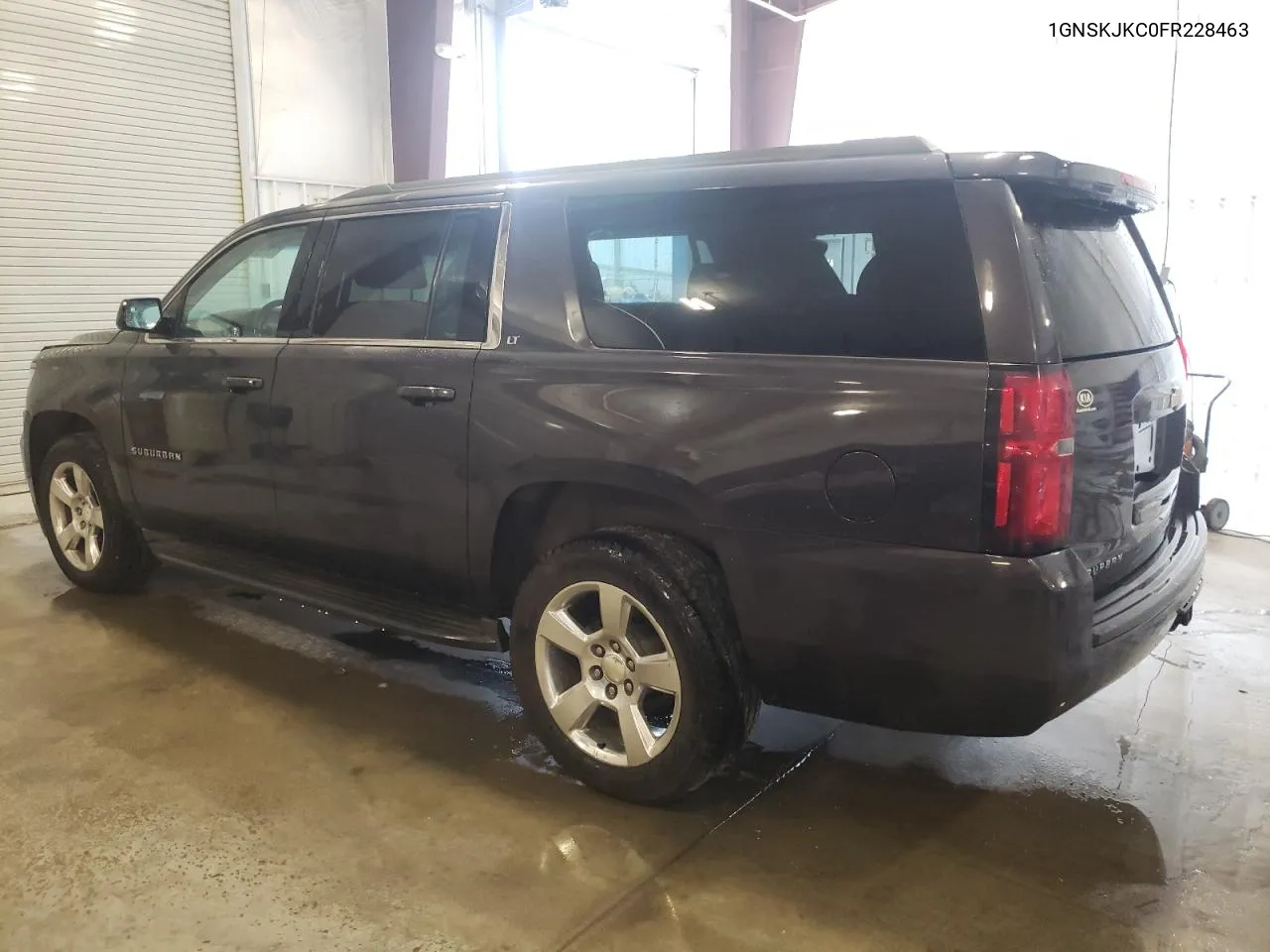 2015 Chevrolet Suburban K1500 Lt VIN: 1GNSKJKC0FR228463 Lot: 72397164