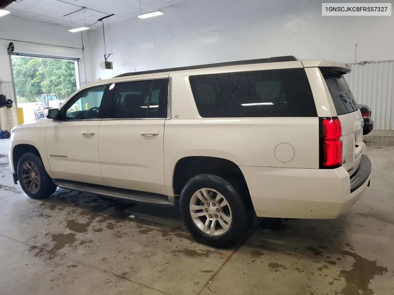 2015 Chevrolet Suburban C1500 Lt VIN: 1GNSCJKC8FR557327 Lot: 73357784