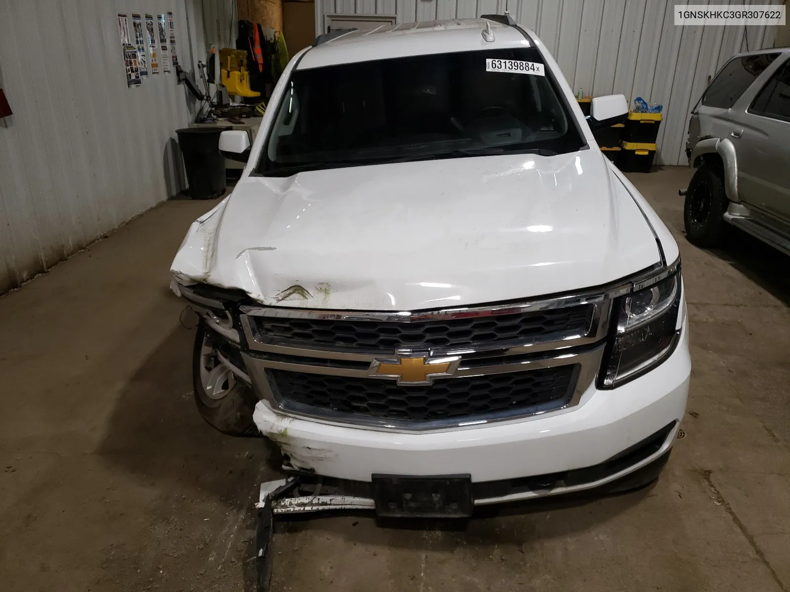 1GNSKHKC3GR307622 2016 Chevrolet Suburban K1500 Lt