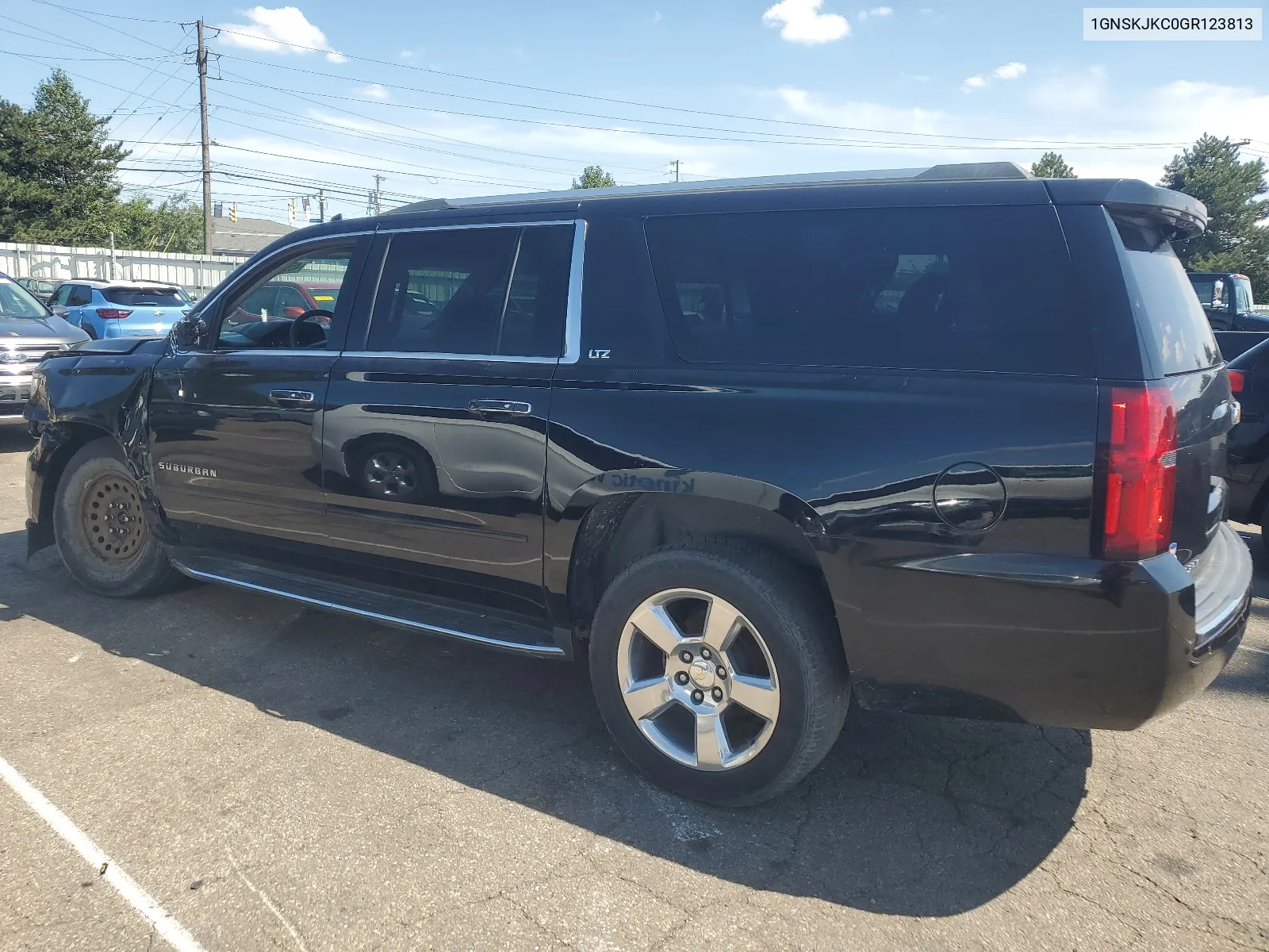 1GNSKJKC0GR123813 2016 Chevrolet Suburban K1500 Ltz