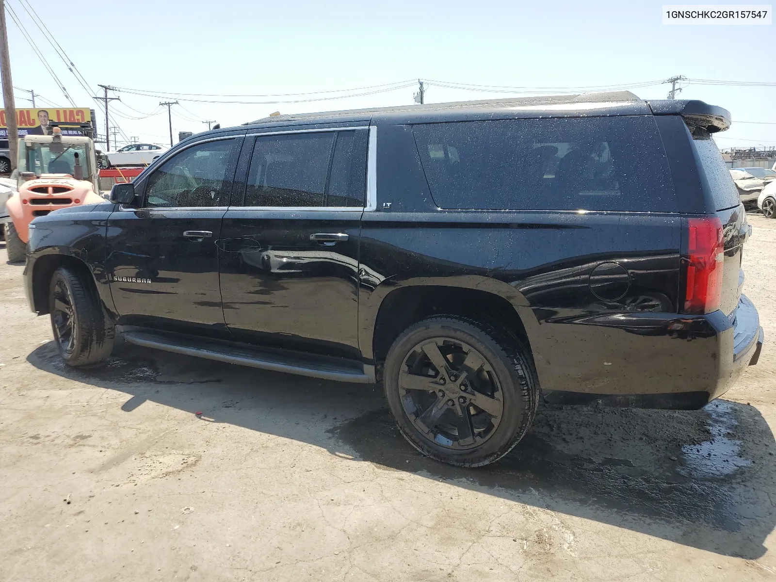 1GNSCHKC2GR157547 2016 Chevrolet Suburban C1500 Lt