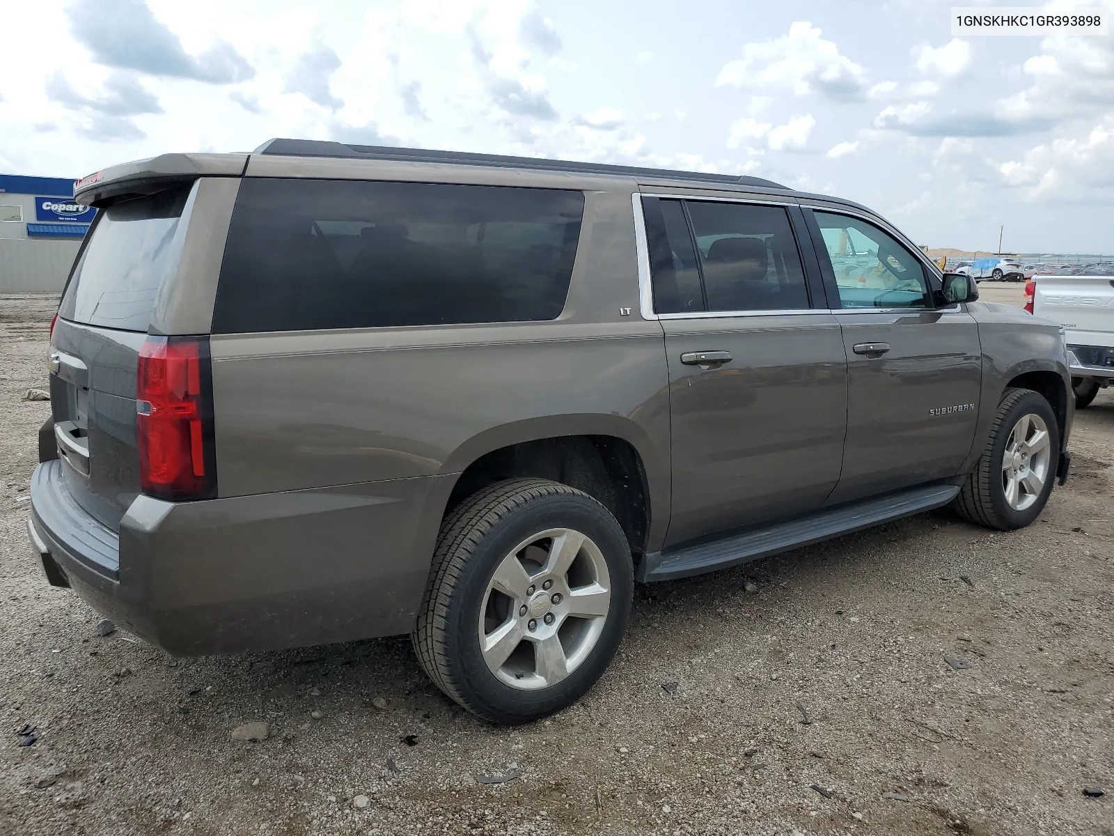 2016 Chevrolet Suburban K1500 Lt VIN: 1GNSKHKC1GR393898 Lot: 63805574