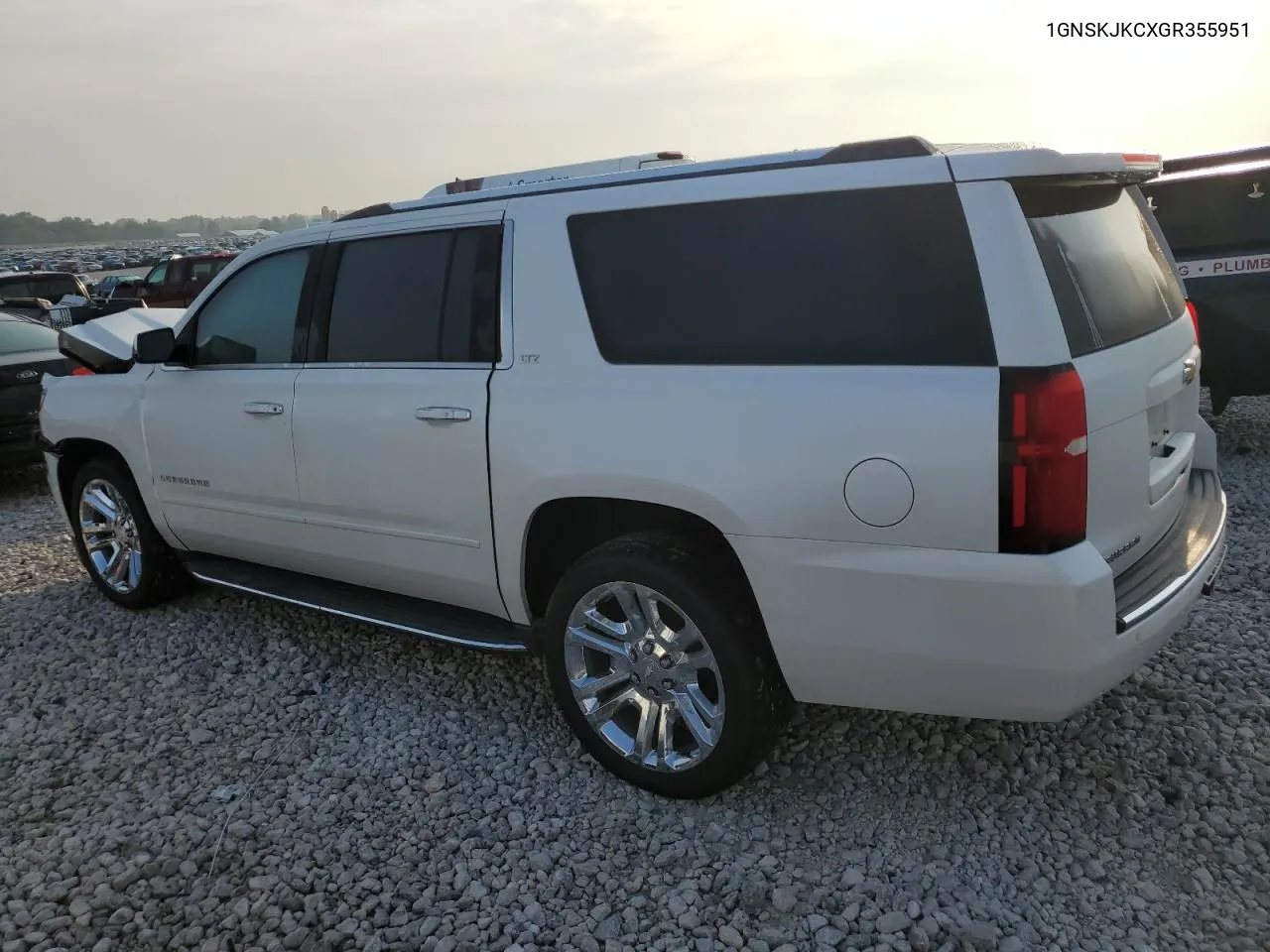 1GNSKJKCXGR355951 2016 Chevrolet Suburban K1500 Ltz