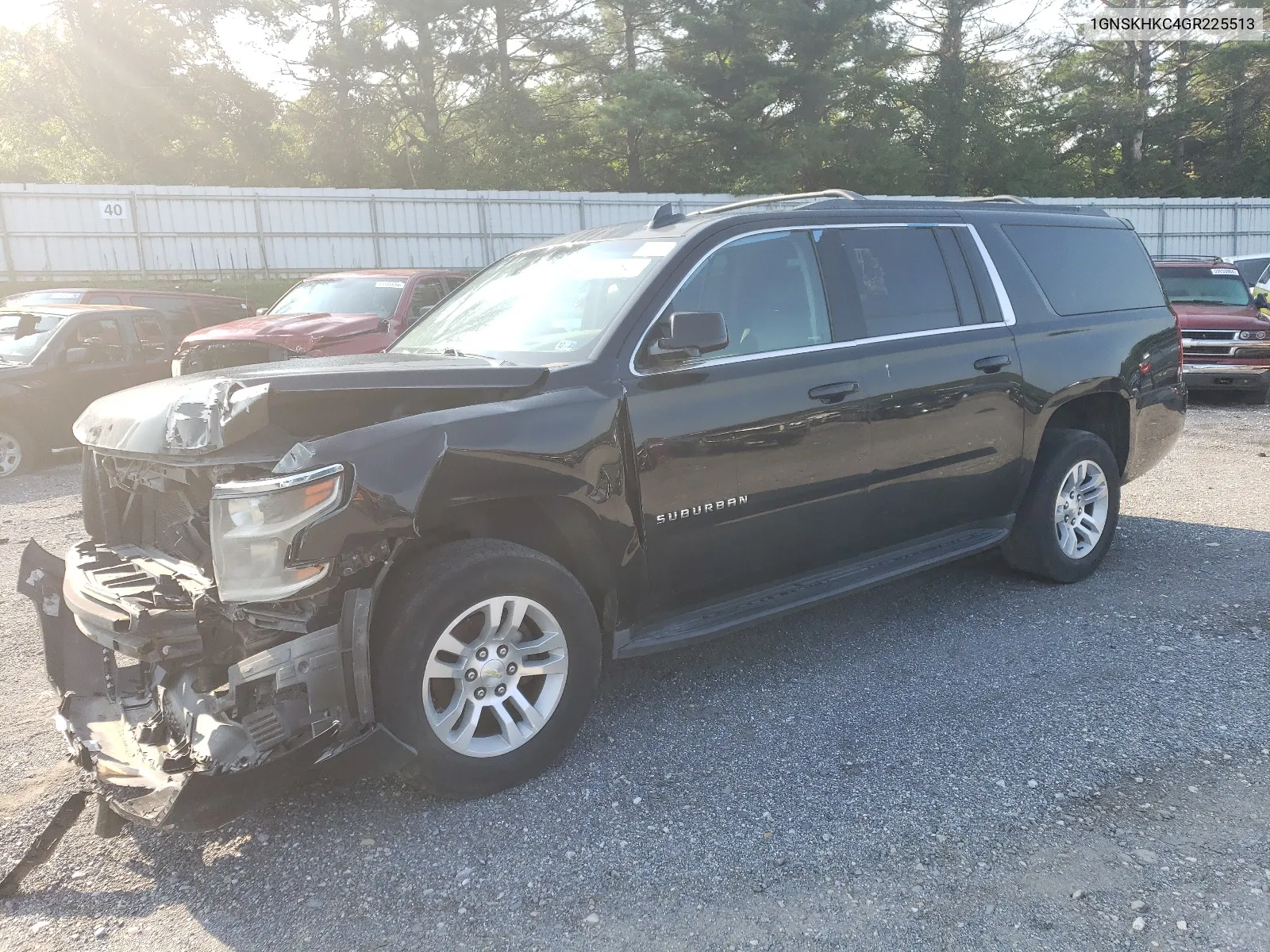 2016 Chevrolet Suburban K1500 Lt VIN: 1GNSKHKC4GR225513 Lot: 65721154