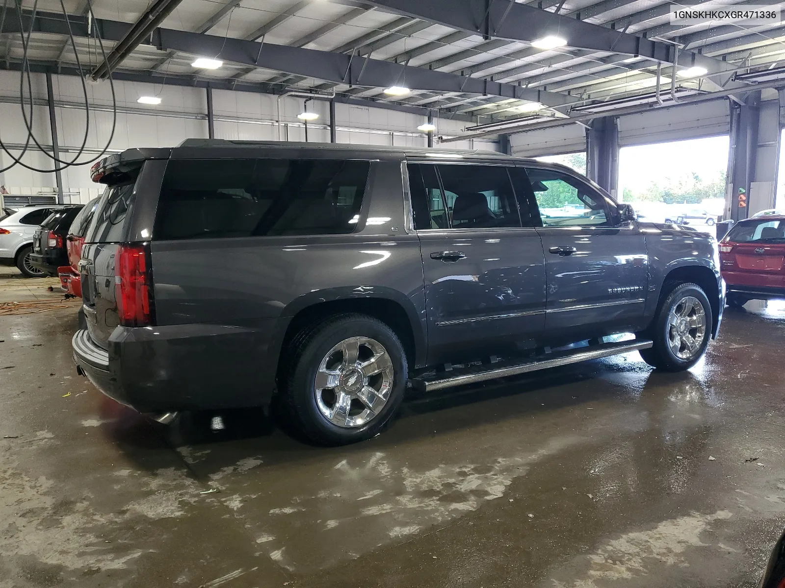 2016 Chevrolet Suburban K1500 Lt VIN: 1GNSKHKCXGR471336 Lot: 66702634