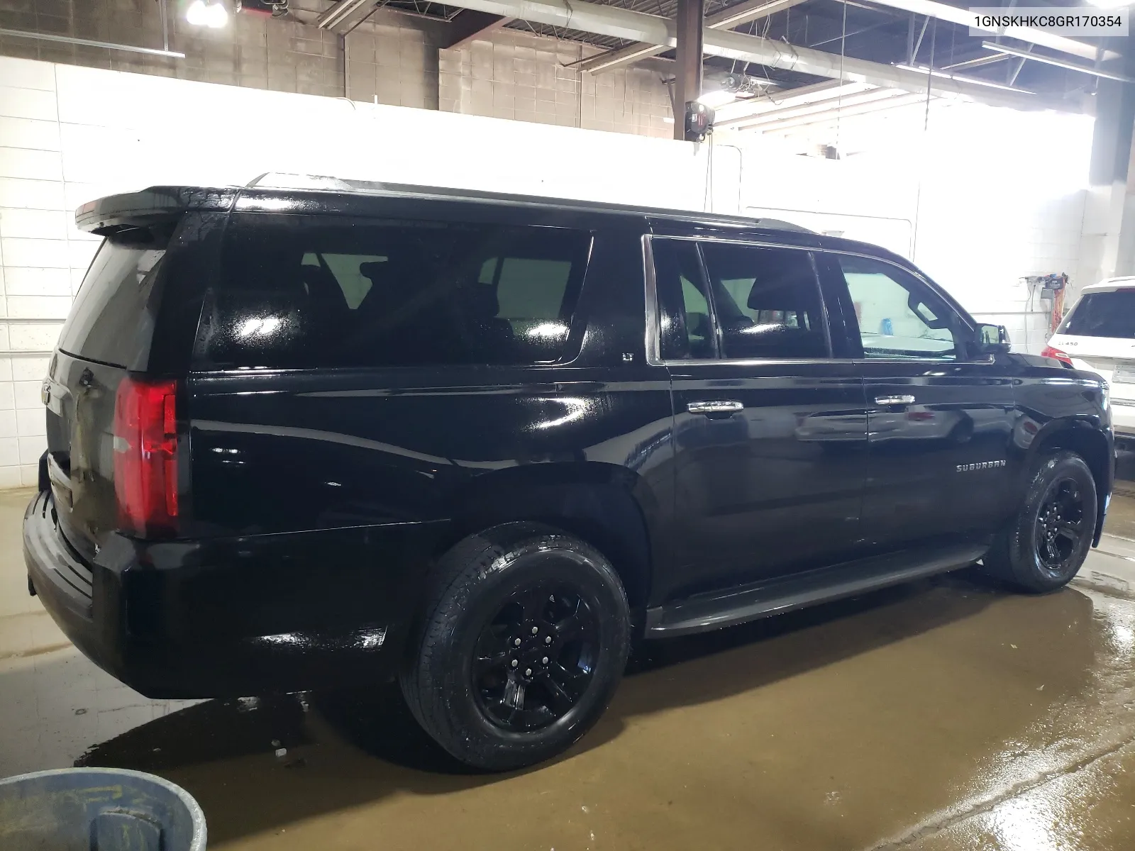 1GNSKHKC8GR170354 2016 Chevrolet Suburban K1500 Lt