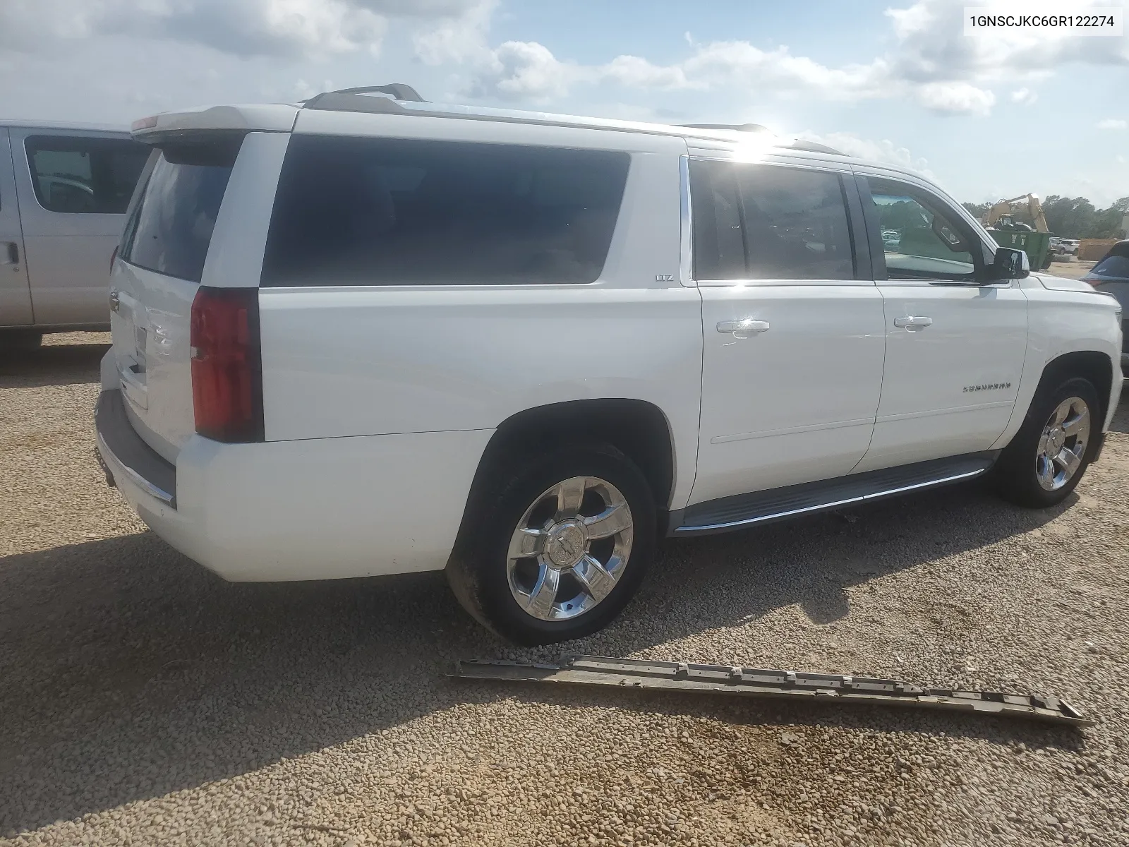 1GNSCJKC6GR122274 2016 Chevrolet Suburban C1500 Ltz