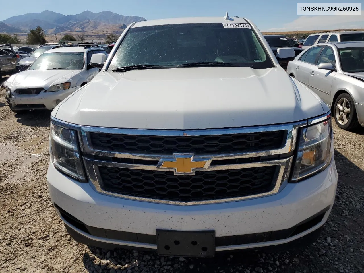 2016 Chevrolet Suburban K1500 Lt VIN: 1GNSKHKC9GR250925 Lot: 71539174