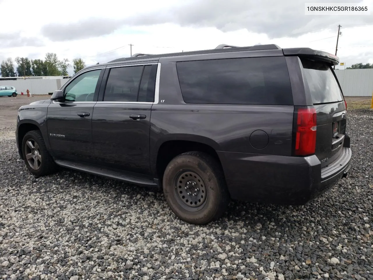 1GNSKHKC5GR186365 2016 Chevrolet Suburban K1500 Lt