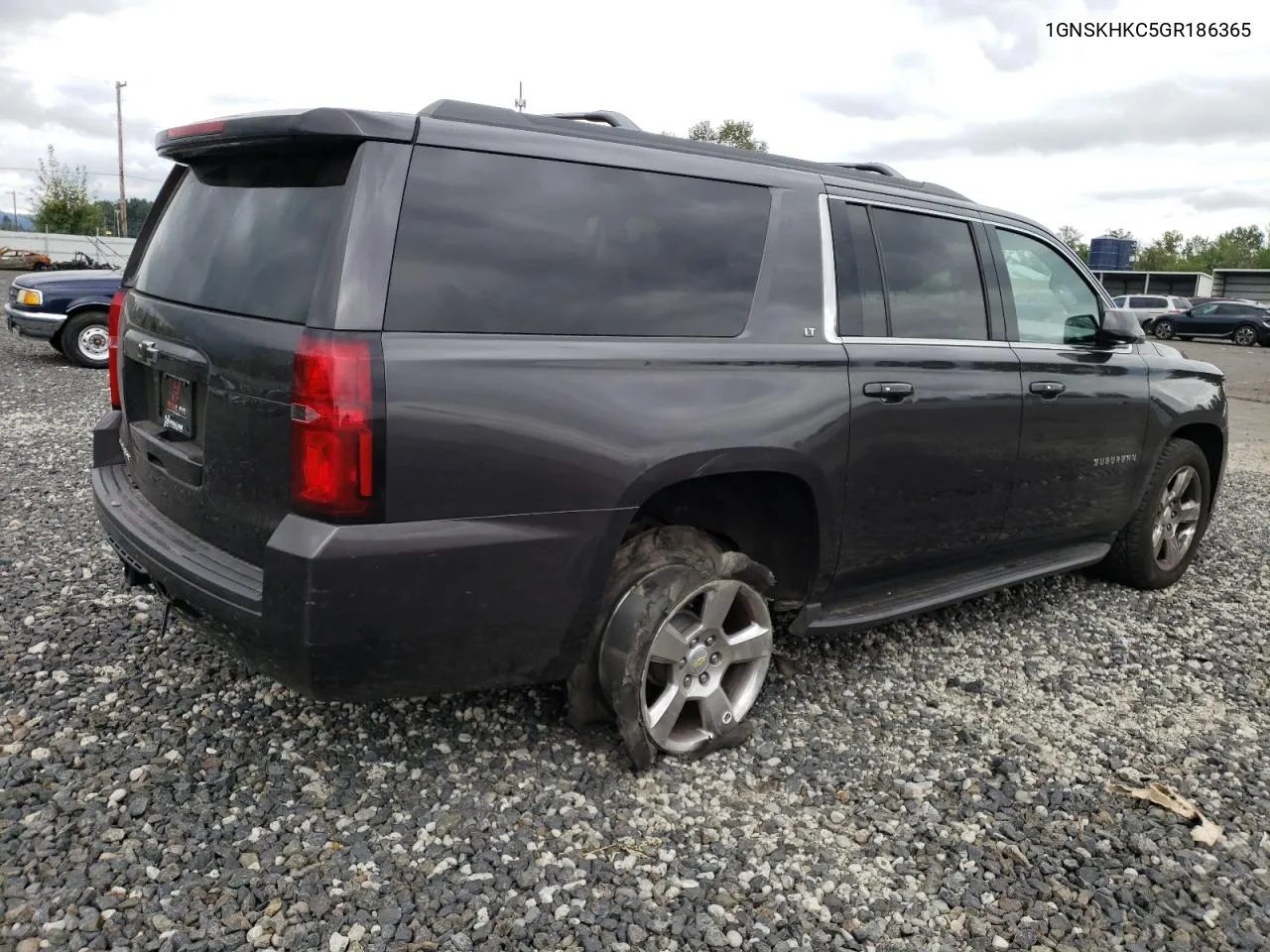 2016 Chevrolet Suburban K1500 Lt VIN: 1GNSKHKC5GR186365 Lot: 72158014