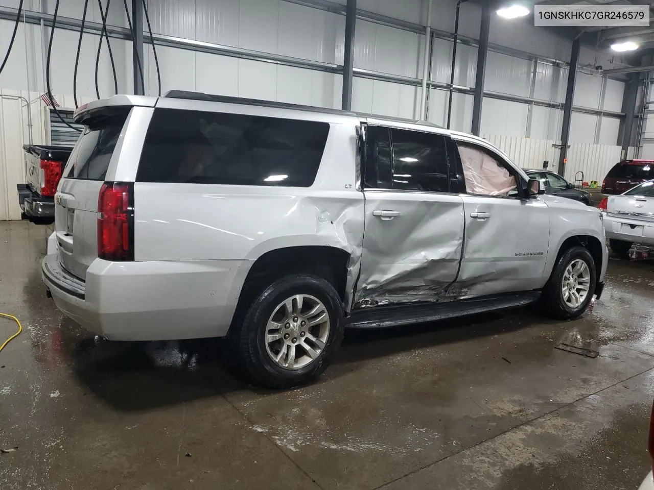 1GNSKHKC7GR246579 2016 Chevrolet Suburban K1500 Lt