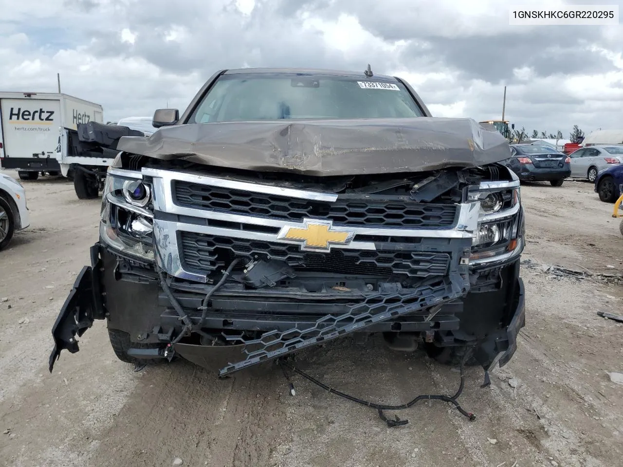 2016 Chevrolet Suburban K1500 Lt VIN: 1GNSKHKC6GR220295 Lot: 73371054