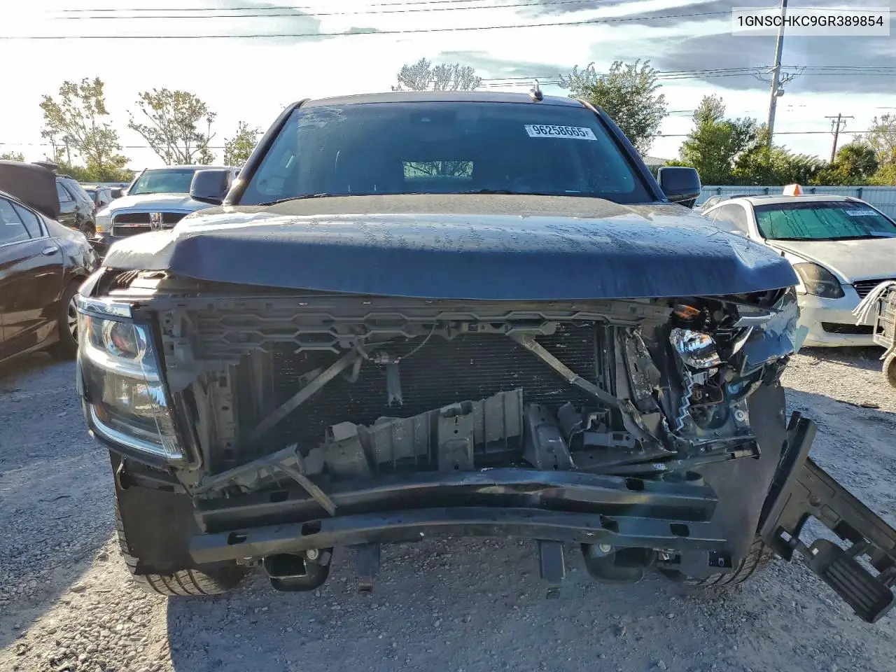 1GNSCHKC9GR389854 2016 Chevrolet Suburban C1500 Lt
