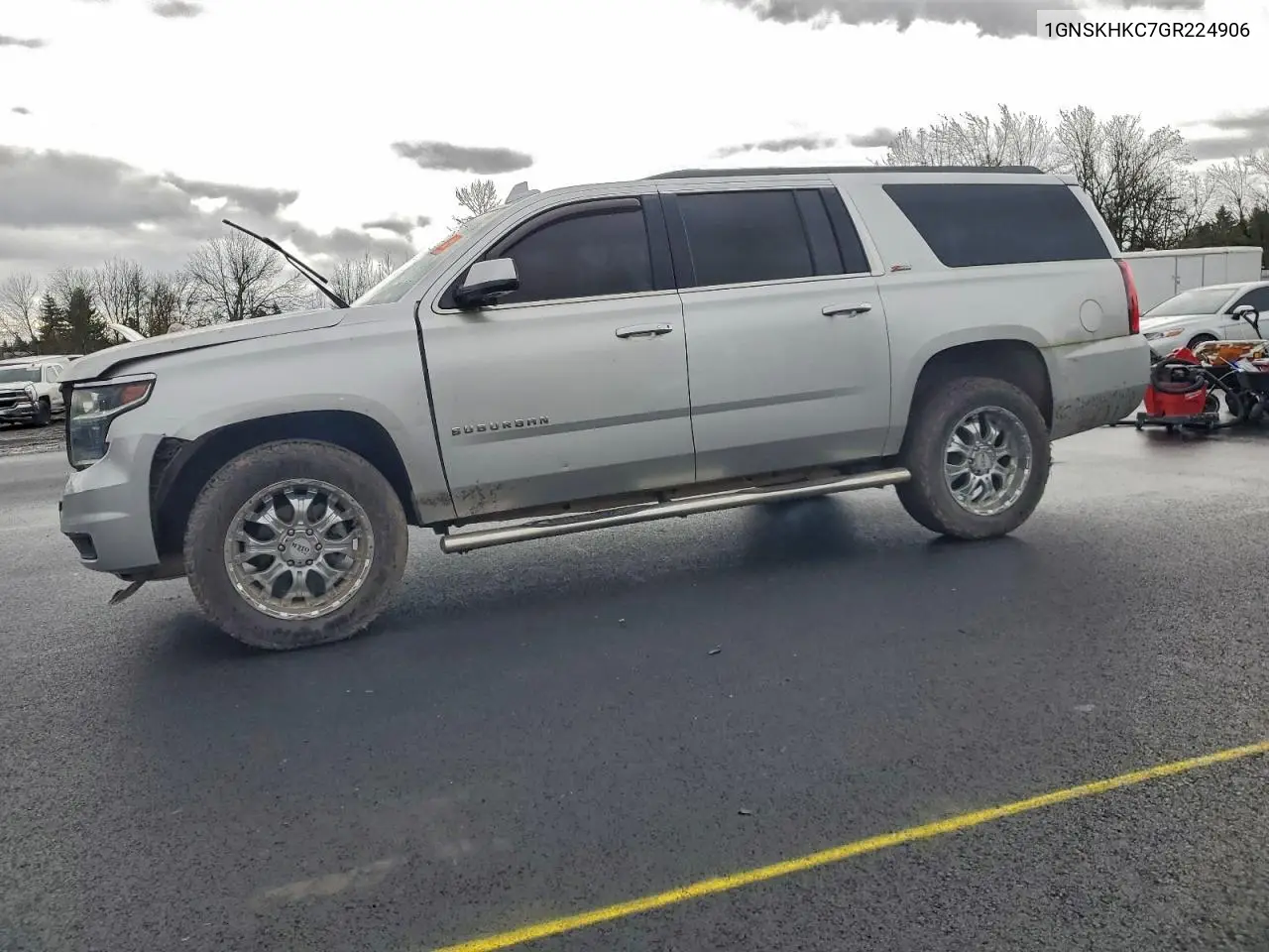 1GNSKHKC7GR224906 2016 Chevrolet Suburban K1500 Lt