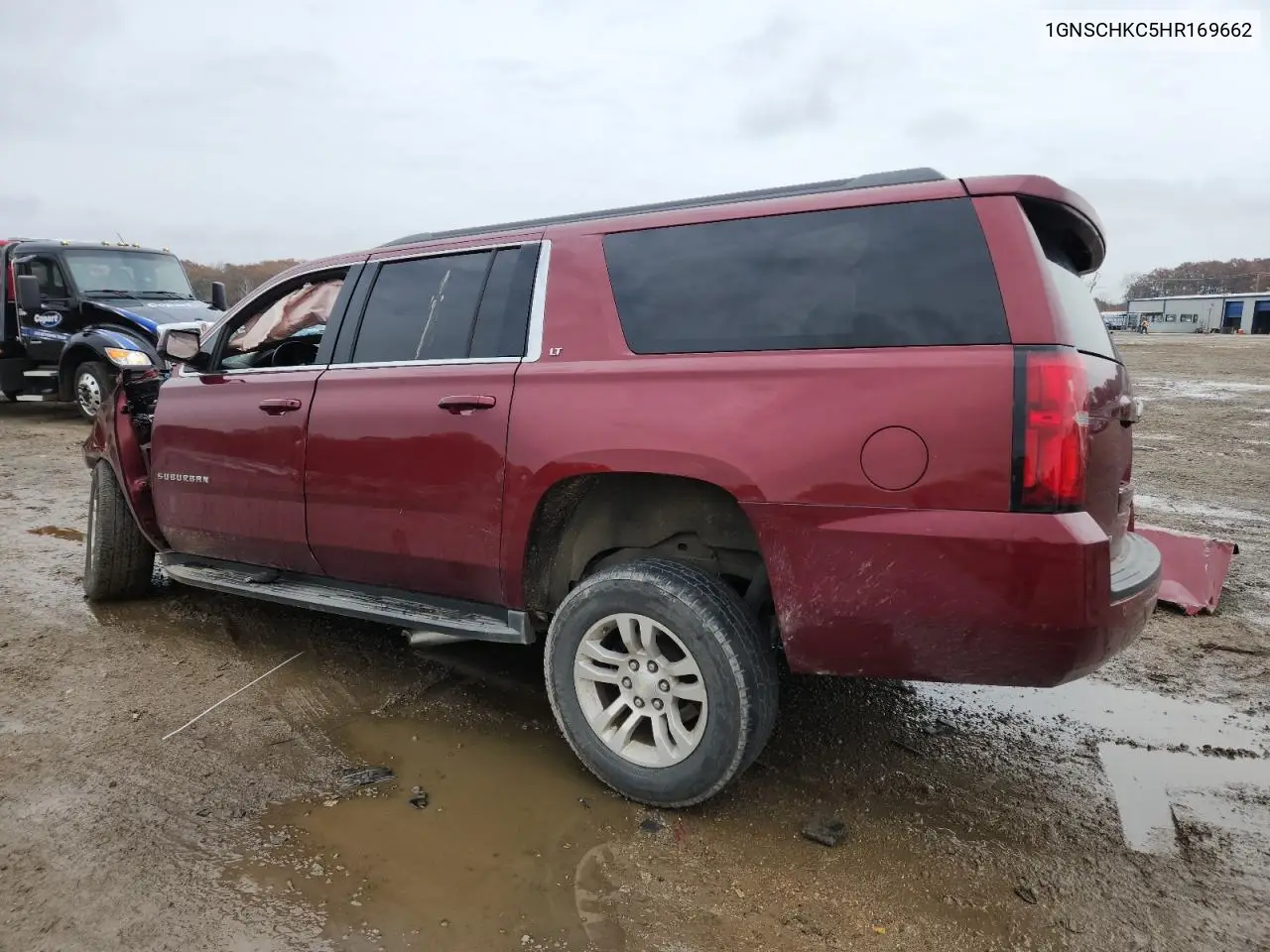 1GNSCHKC5HR169662 2017 Chevrolet Suburban C1500 Lt
