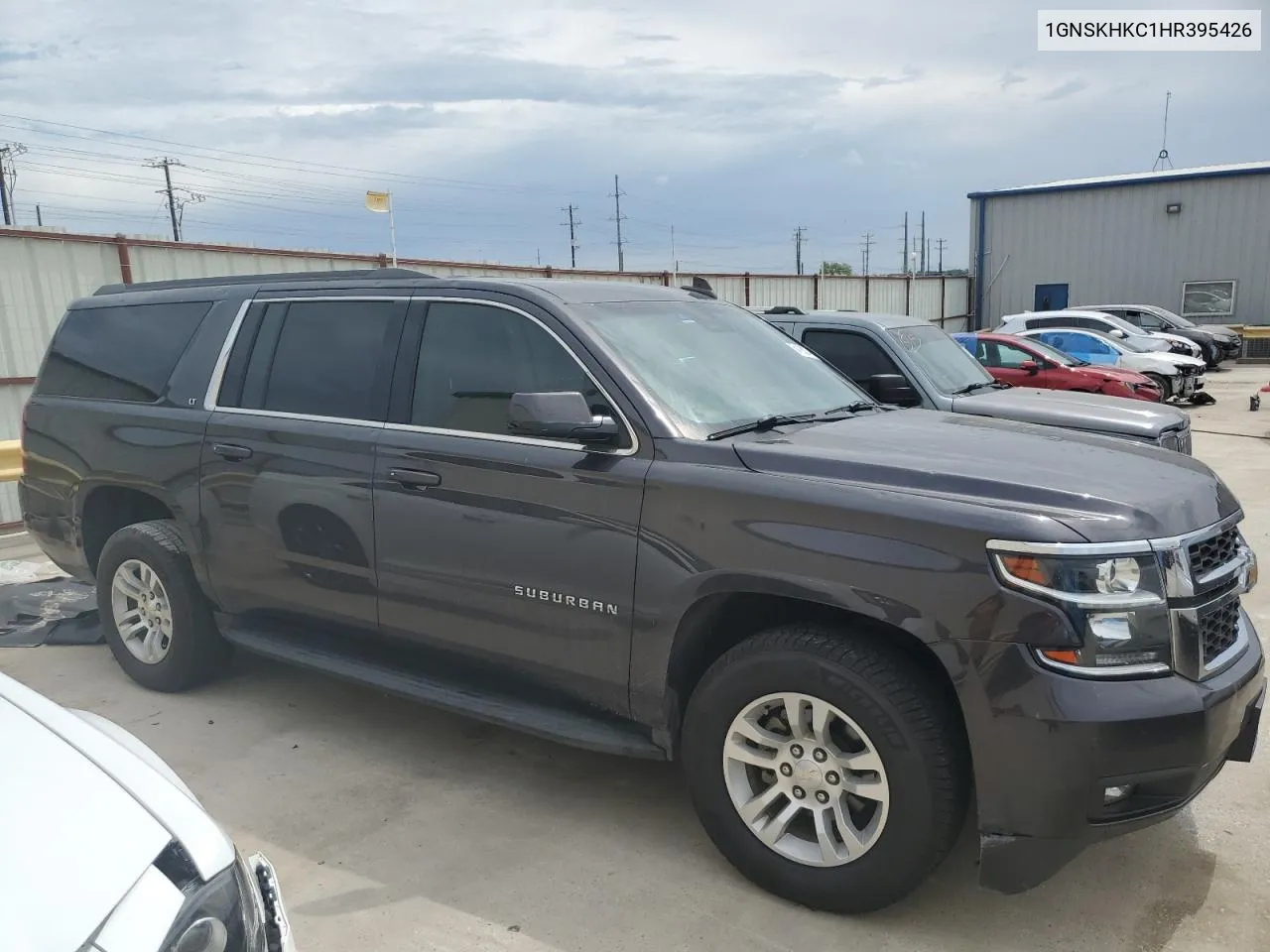 2017 Chevrolet Suburban K1500 Lt VIN: 1GNSKHKC1HR395426 Lot: 54190214