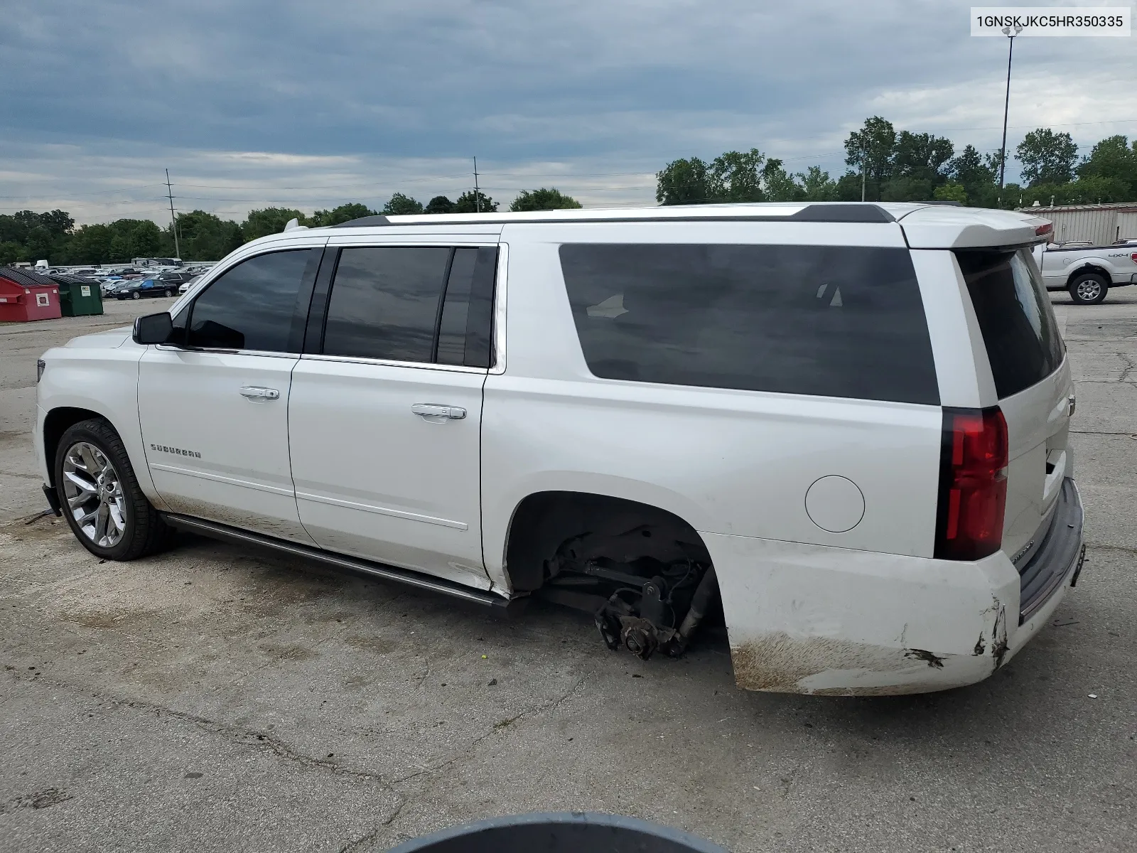 2017 Chevrolet Suburban K1500 Premier VIN: 1GNSKJKC5HR350335 Lot: 61674244