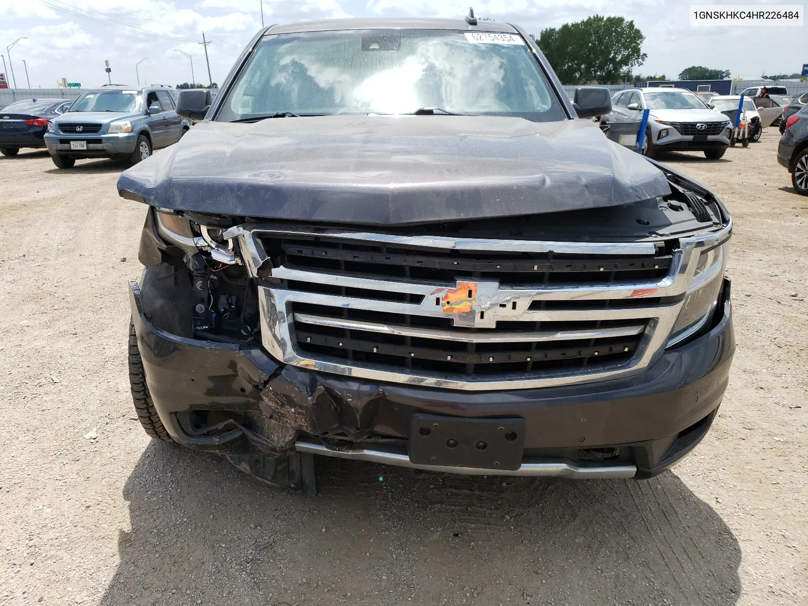 1GNSKHKC4HR226484 2017 Chevrolet Suburban K1500 Lt