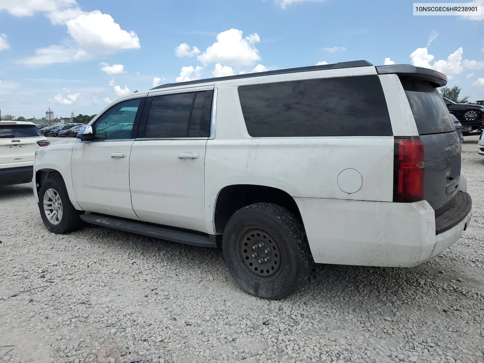 2017 Chevrolet Suburban C1500 Ls VIN: 1GNSCGEC6HR238901 Lot: 64973814