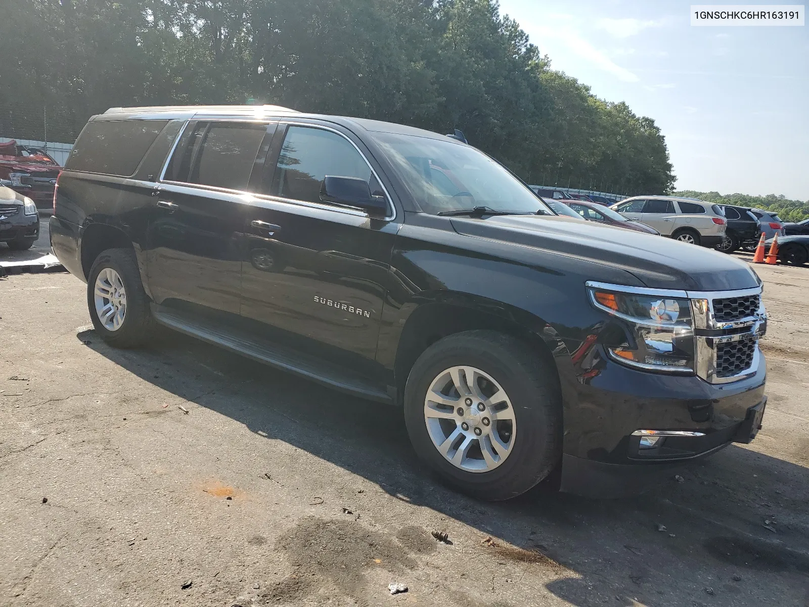 2017 Chevrolet Suburban C1500 Lt VIN: 1GNSCHKC6HR163191 Lot: 66541954