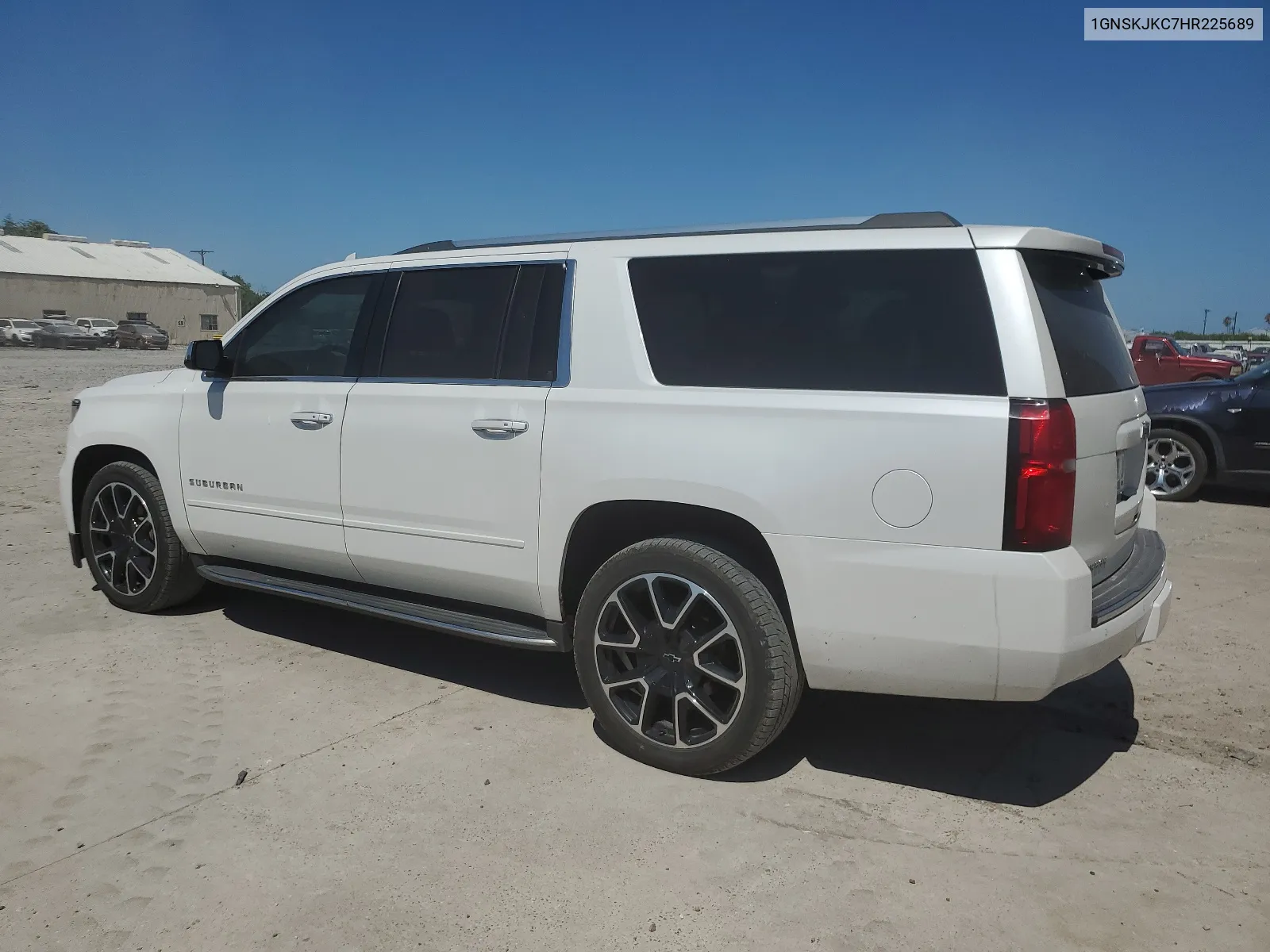 2017 Chevrolet Suburban K1500 Premier VIN: 1GNSKJKC7HR225689 Lot: 66796974