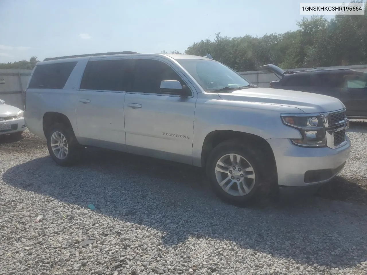 2017 Chevrolet Suburban K1500 Lt VIN: 1GNSKHKC3HR195664 Lot: 68823964