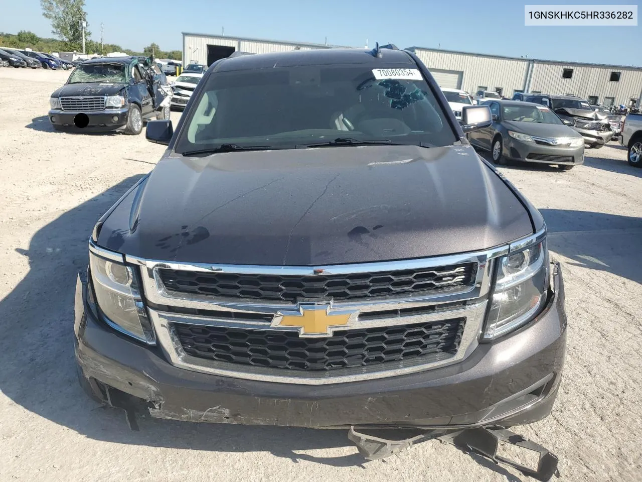 1GNSKHKC5HR336282 2017 Chevrolet Suburban K1500 Lt