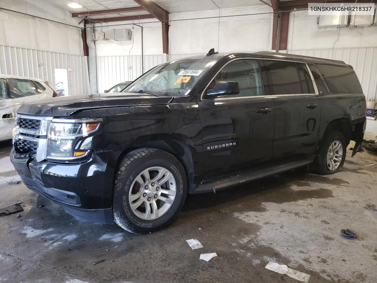 2017 Chevrolet Suburban K1500 Lt VIN: 1GNSKHKC6HR218337 Lot: 70607694