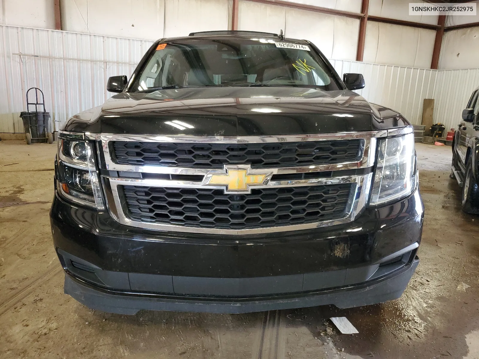 2018 Chevrolet Suburban K1500 Lt VIN: 1GNSKHKC2JR252975 Lot: 62906774