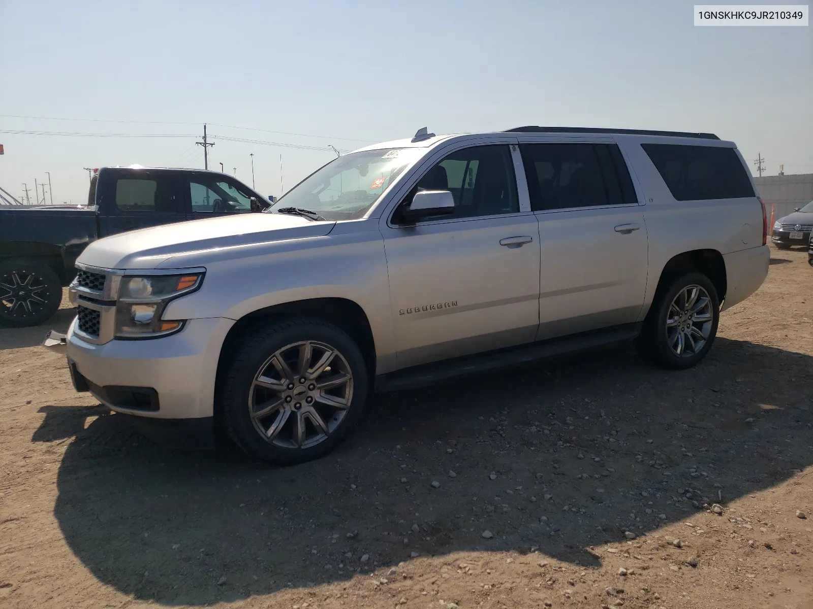 1GNSKHKC9JR210349 2018 Chevrolet Suburban K1500 Lt