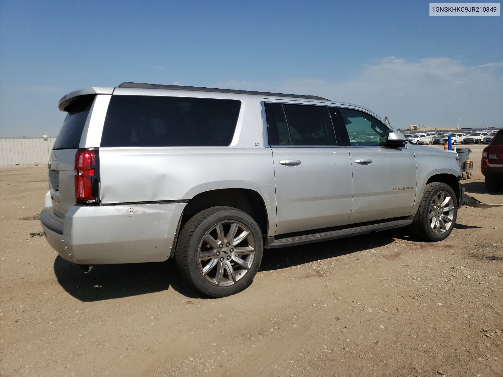 1GNSKHKC9JR210349 2018 Chevrolet Suburban K1500 Lt