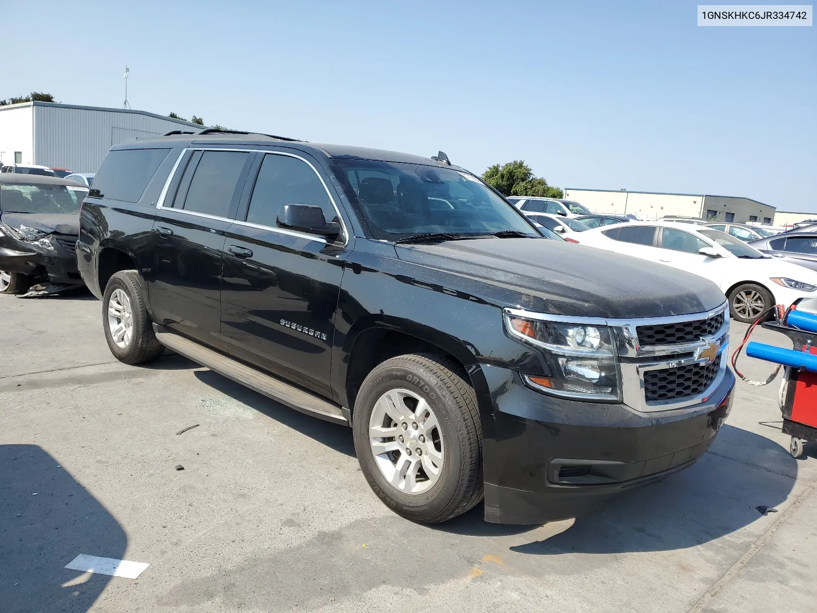 1GNSKHKC6JR334742 2018 Chevrolet Suburban K1500 Lt