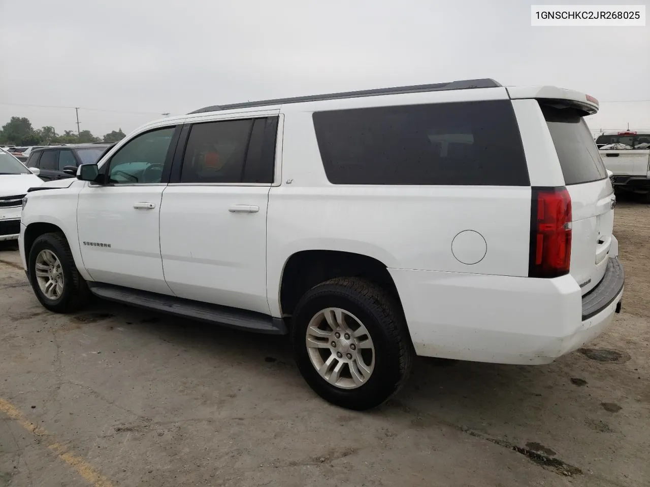 1GNSCHKC2JR268025 2018 Chevrolet Suburban C1500 Lt