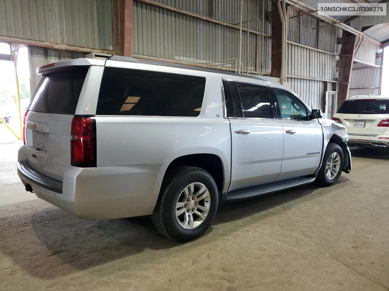 2018 Chevrolet Suburban C1500 Lt VIN: 1GNSCHKC3JR338275 Lot: 70523044