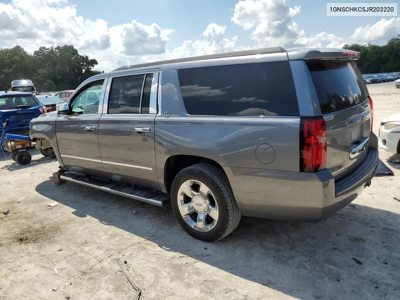 2018 Chevrolet Suburban C1500 Lt VIN: 1GNSCHKC5JR203220 Lot: 70905784