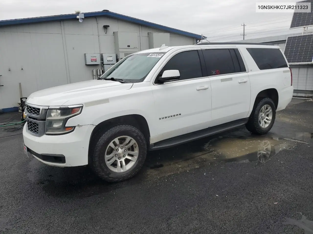 1GNSKHKC7JR211323 2018 Chevrolet Suburban K1500 Lt