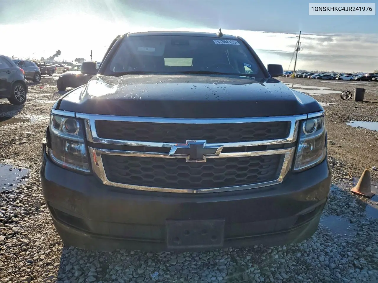 1GNSKHKC4JR241976 2018 Chevrolet Suburban K1500 Lt