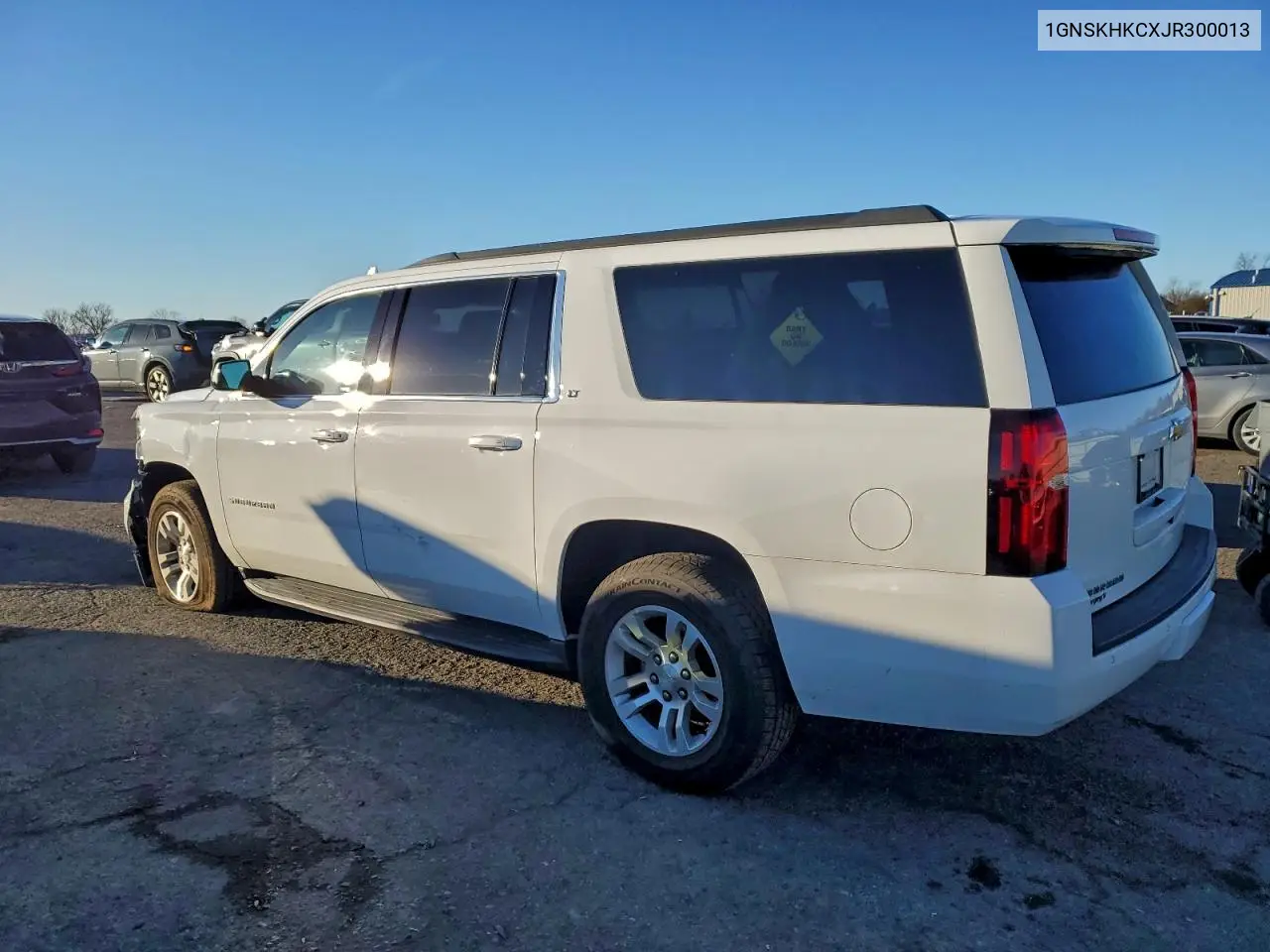 1GNSKHKCXJR300013 2018 Chevrolet Suburban K1500 Lt