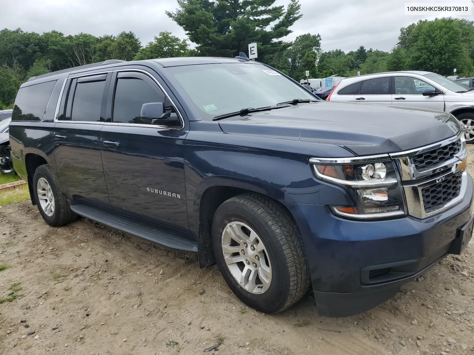 2019 Chevrolet Suburban K1500 Lt VIN: 1GNSKHKC5KR370813 Lot: 64362084