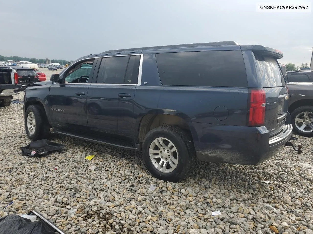 2019 Chevrolet Suburban K1500 Lt VIN: 1GNSKHKC9KR392992 Lot: 65593854