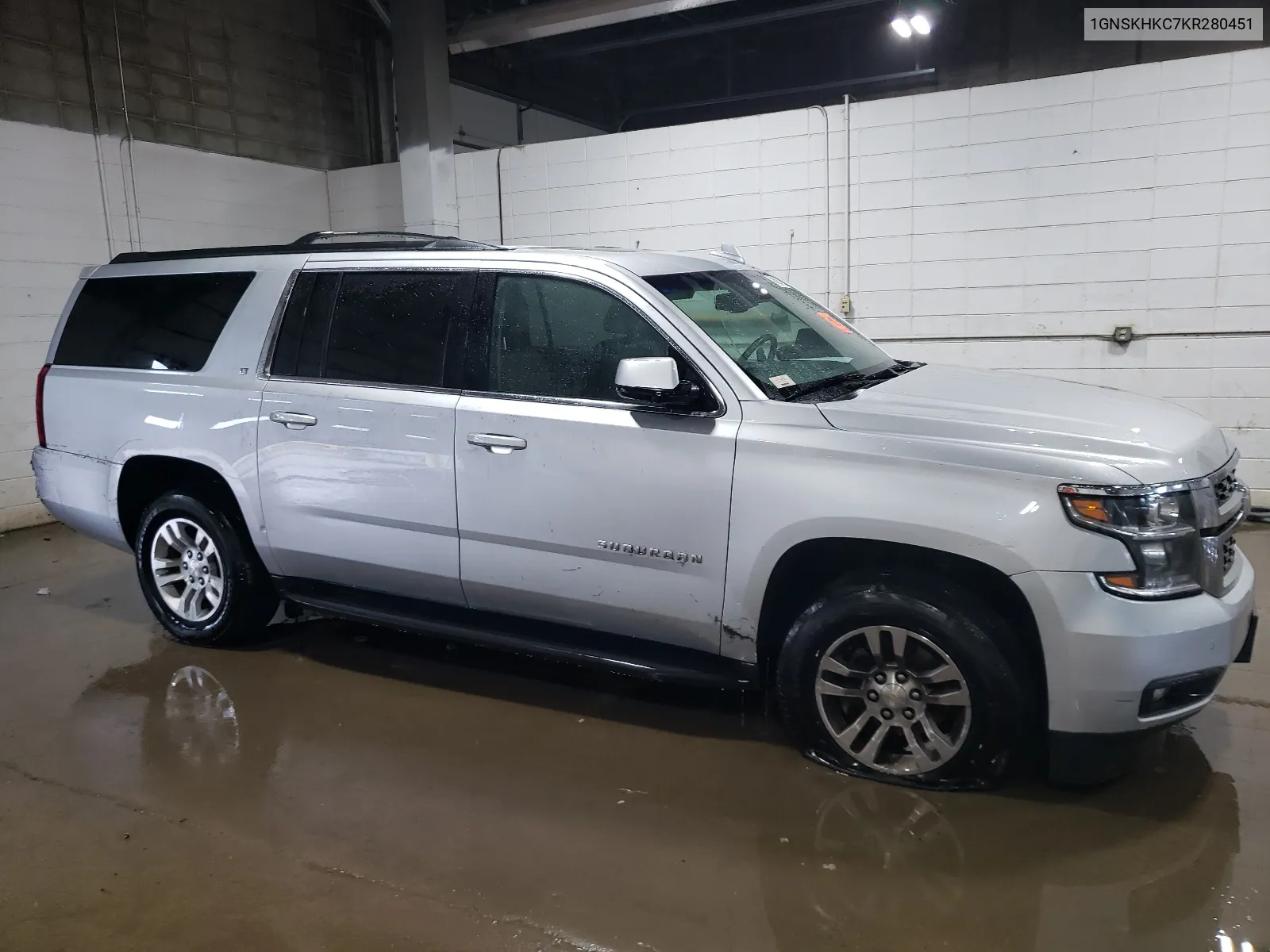 2019 Chevrolet Suburban K1500 Lt VIN: 1GNSKHKC7KR280451 Lot: 67049384