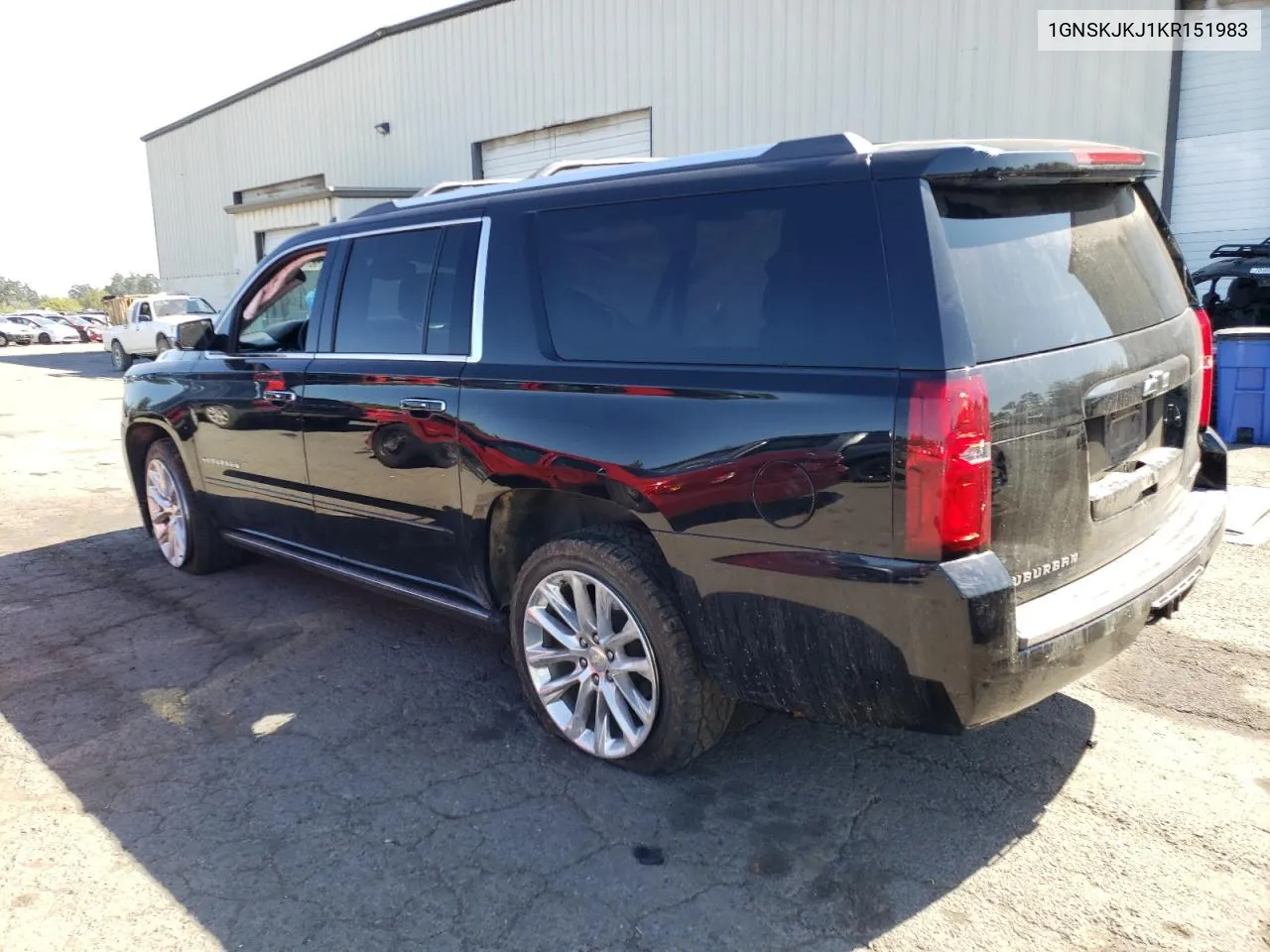 2019 Chevrolet Suburban K1500 Premier VIN: 1GNSKJKJ1KR151983 Lot: 68709074